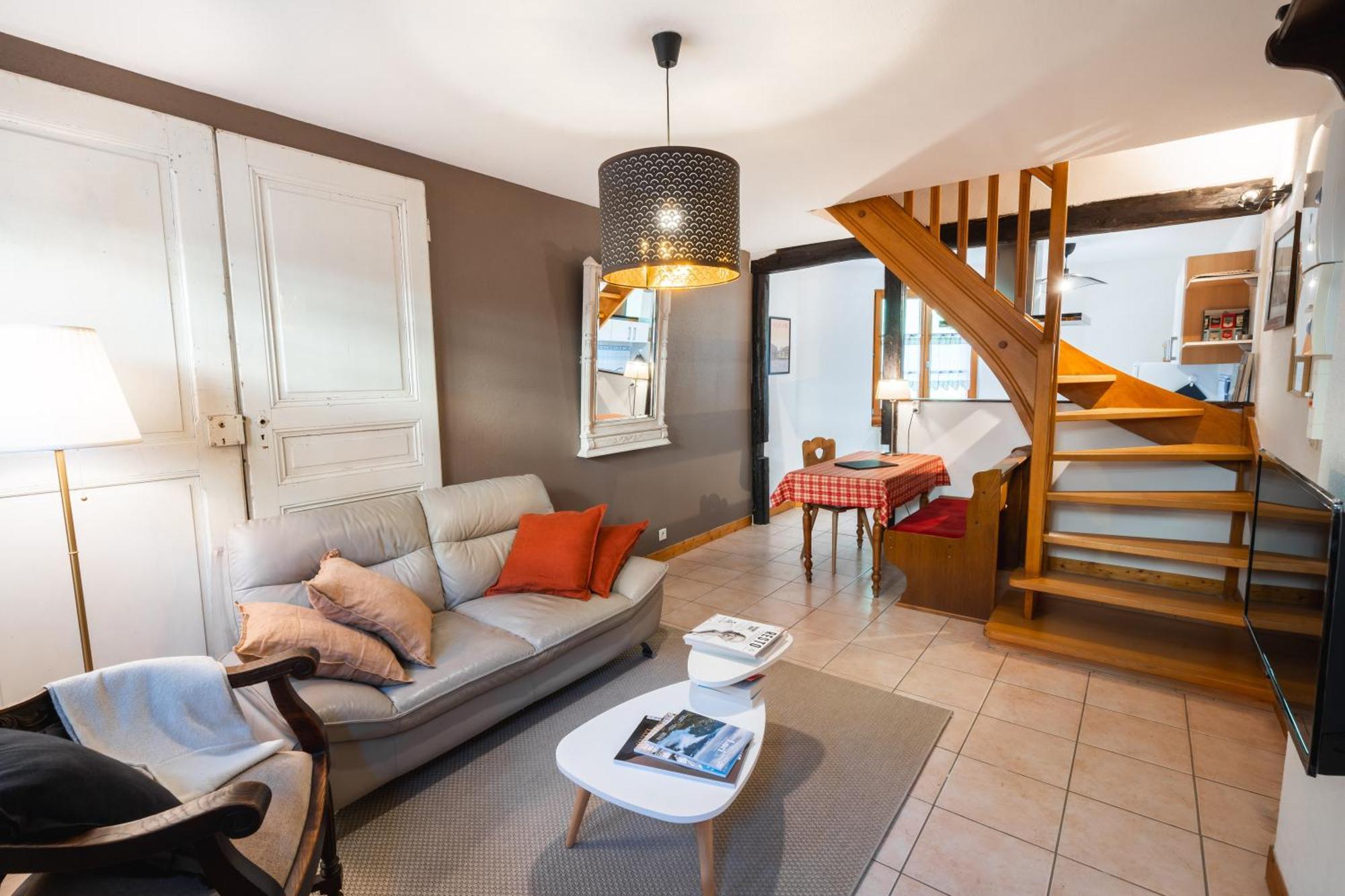La Cour St-Fulrad - Appartements Saint-Hippolyte  Exterior foto